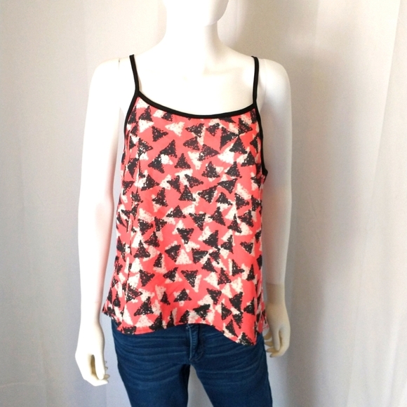 Vanity Tops - Vanity Patter Sleeveless Top